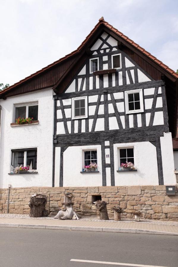 Kraftsdorf Landhausstube מראה חיצוני תמונה